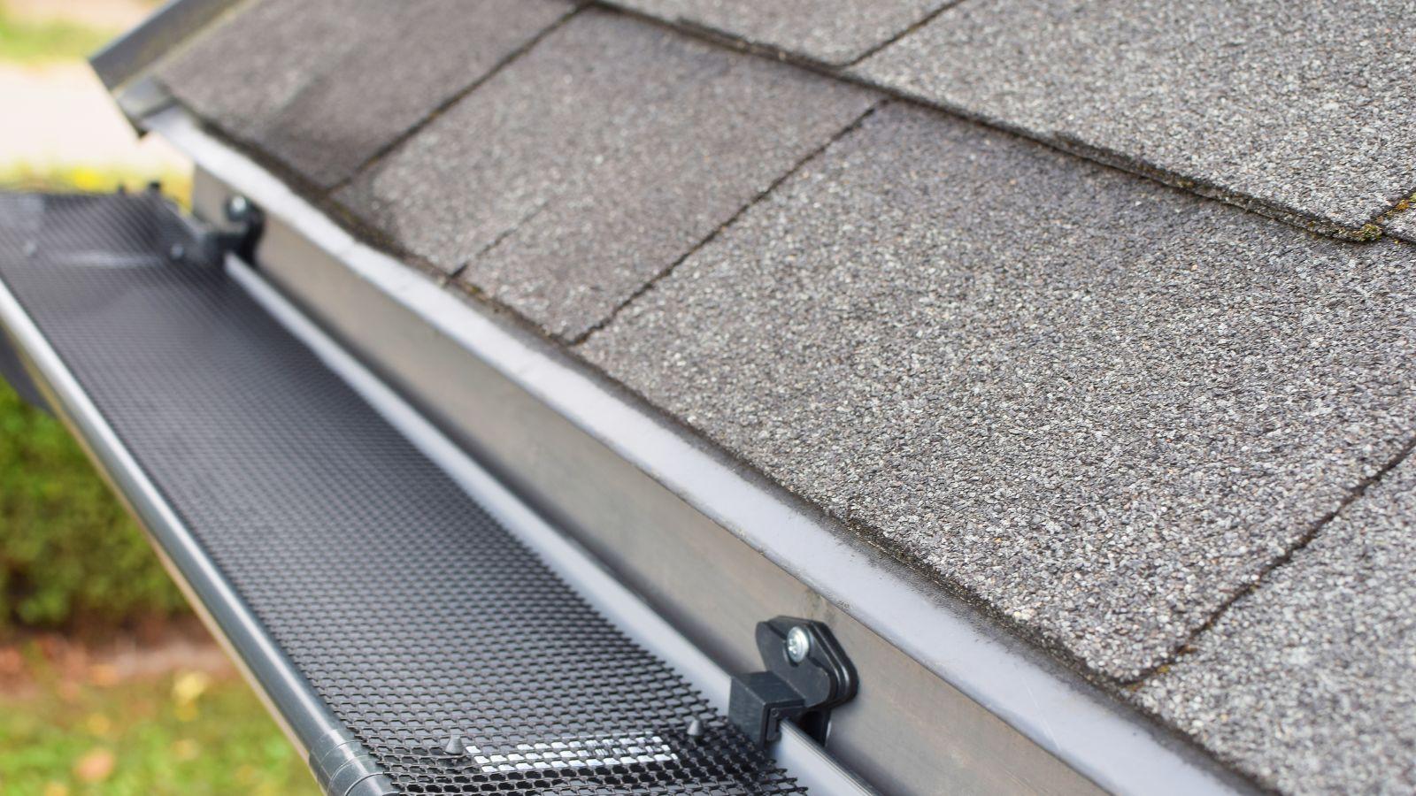 gutter repair costs, gutter damage risks, delaying gutter fixing, gutter maintenance expenses, gutter repair services, expensive gutter repairs, gutter leak prevention, local gutter specialists, residential gutter repair, gutters cost implications
